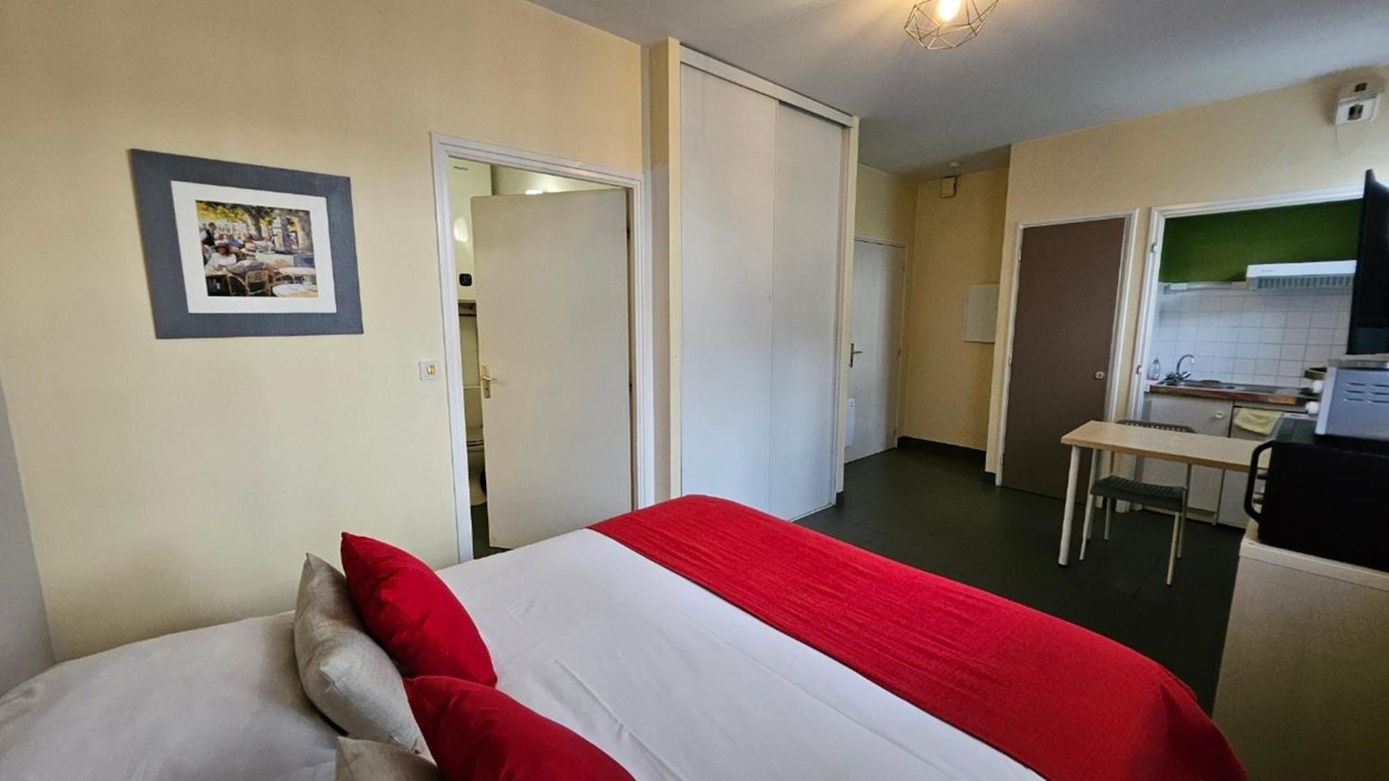 L'Annexe Residence Hoteliere Classee Pontivy Ngoại thất bức ảnh